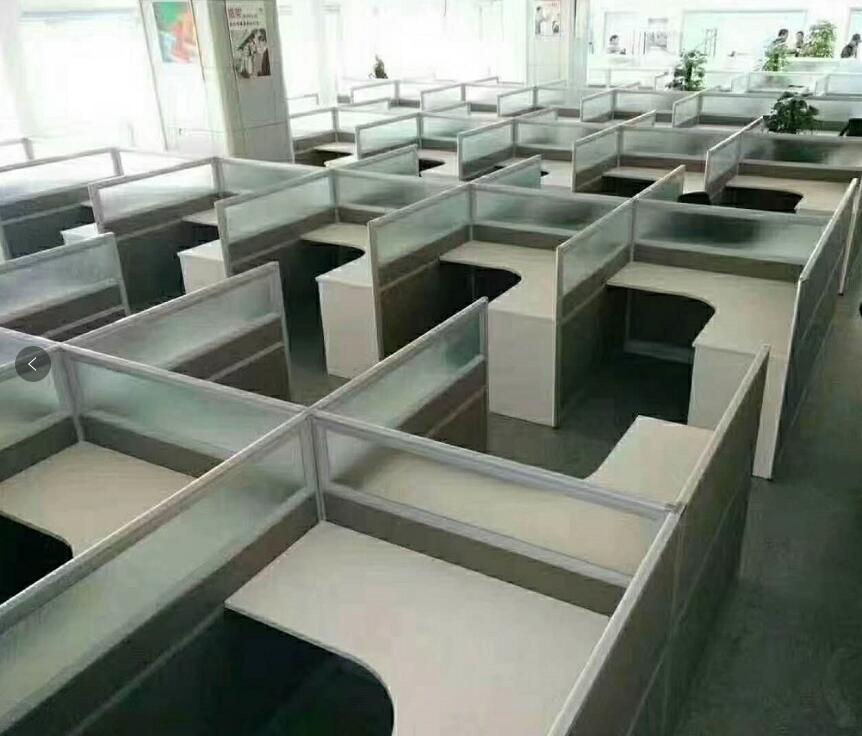 點擊查看商品:屏風工位5